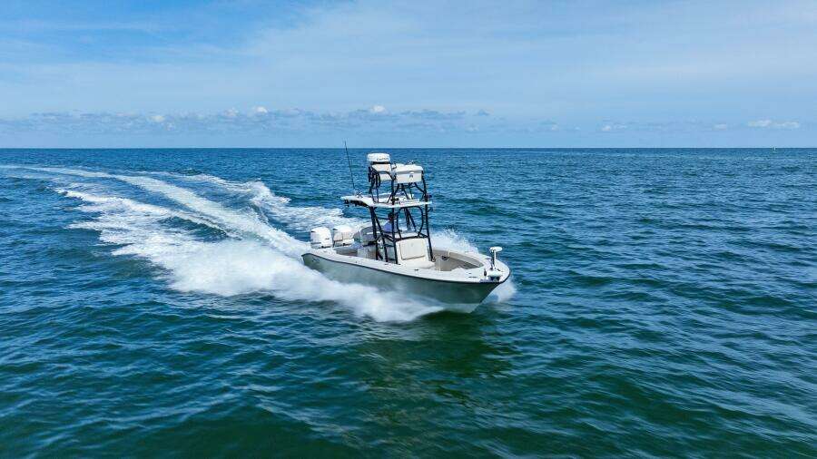 2017 Young Boats 27 - Profile Bow 3/4 Starboard