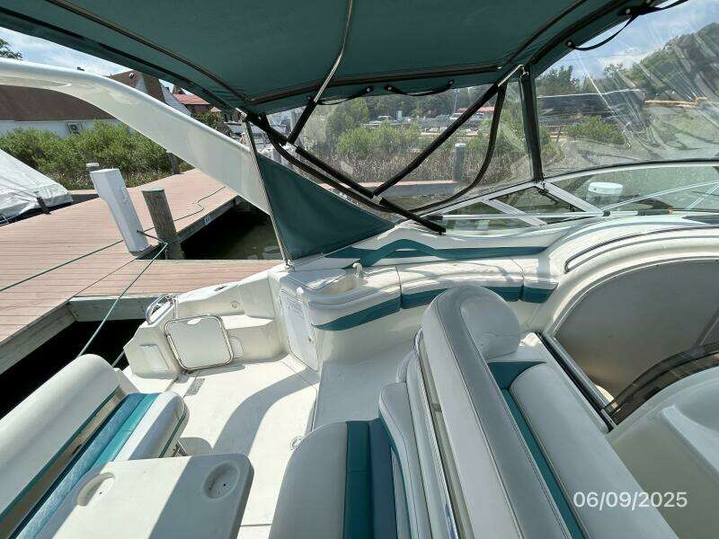 31' Silverton upper deck port