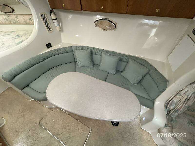 31' Silverton lower deck settee