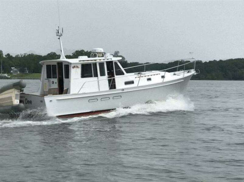 40ft Legacy Yacht For Sale