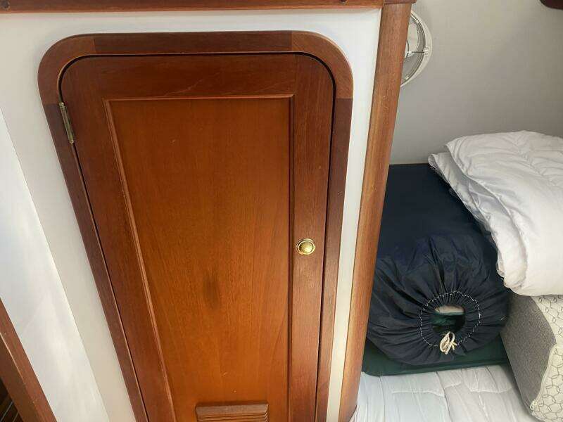 40ft Legacy Yacht For Sale