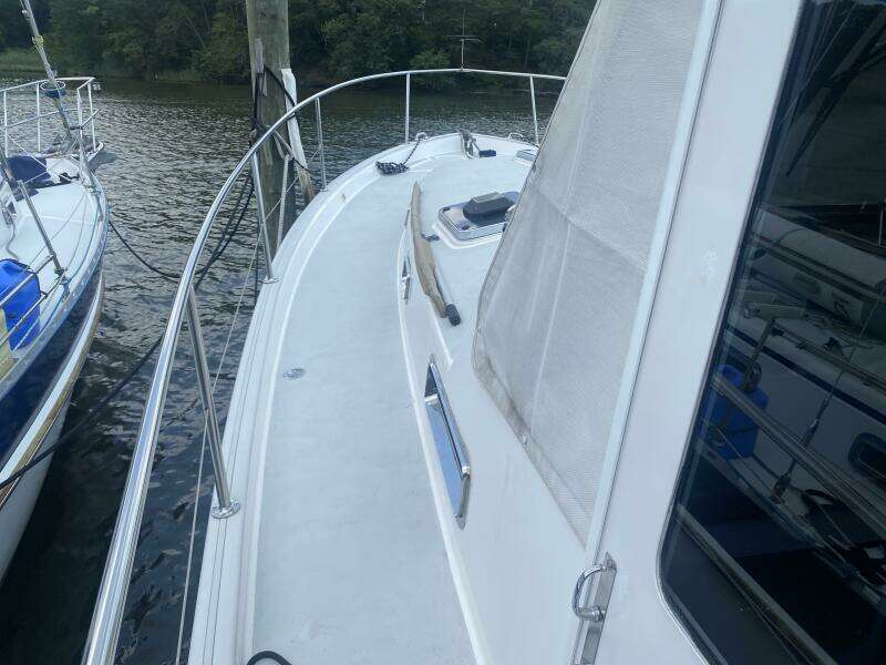 40ft Legacy Yacht For Sale