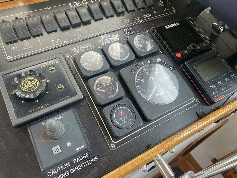 40ft Legacy Yacht For Sale