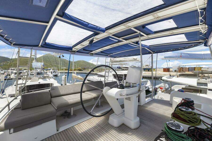 Happy Ours 52ft Lagoon Yacht For Sale