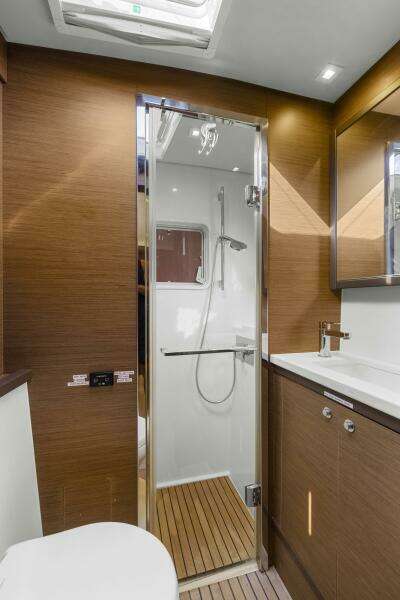 Happy Ours 52ft Lagoon Yacht For Sale