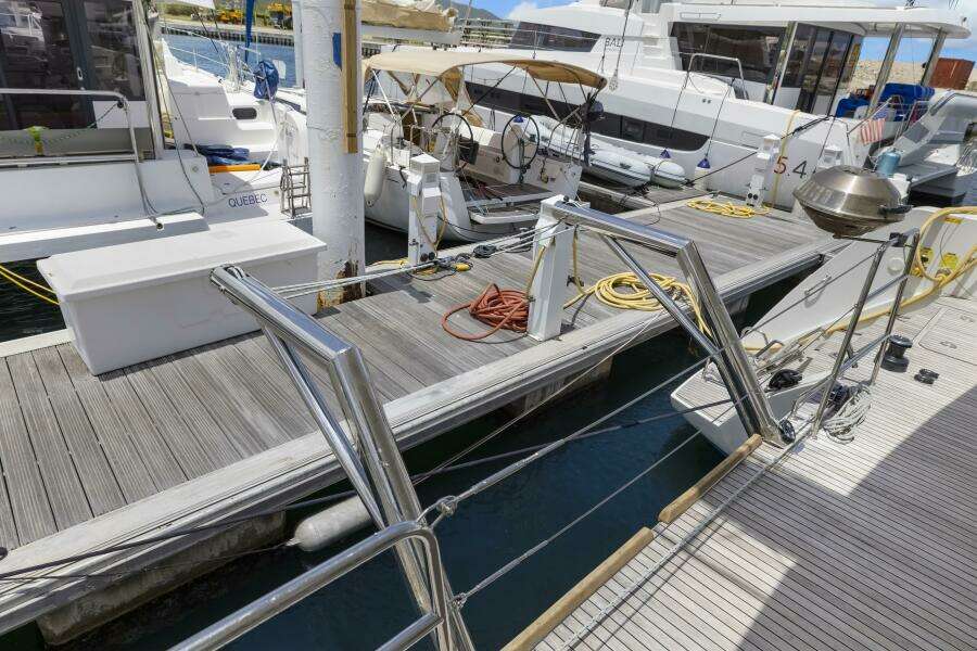 Happy Ours 52ft Lagoon Yacht For Sale