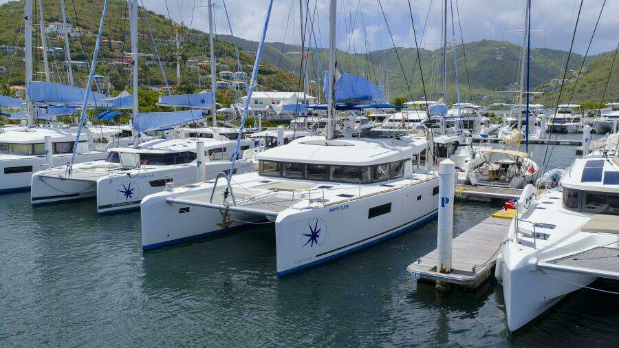 Happy Ours 52ft Lagoon Yacht For Sale