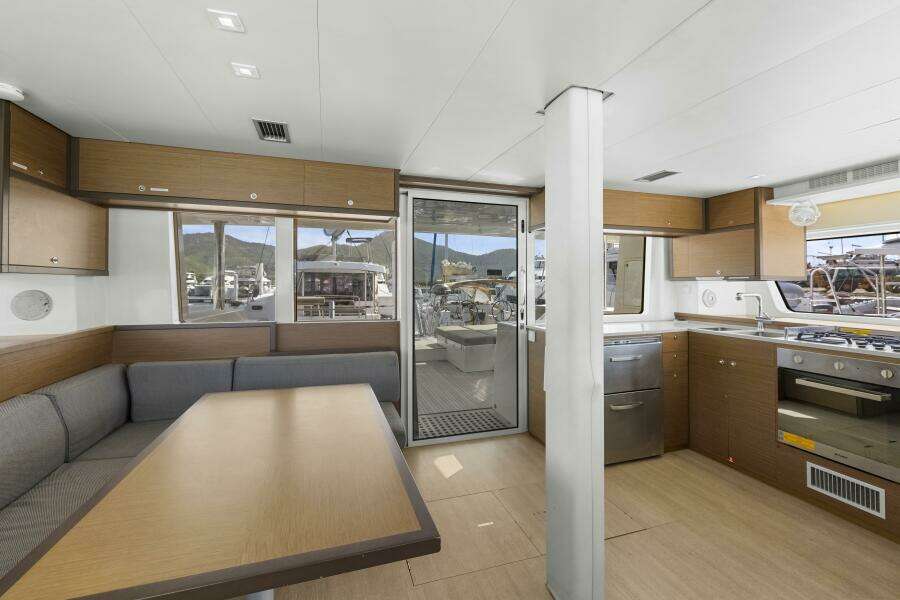 Happy Ours 52ft Lagoon Yacht For Sale