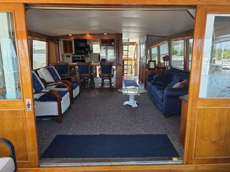Dali 60ft Chris Craft Yacht For Sale