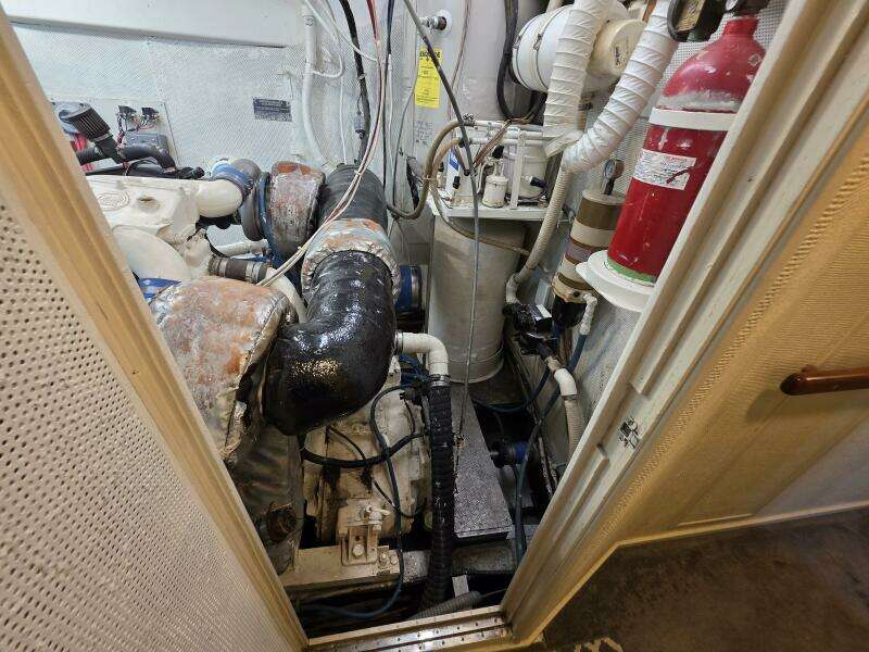 Dali 60ft Chris Craft Yacht For Sale