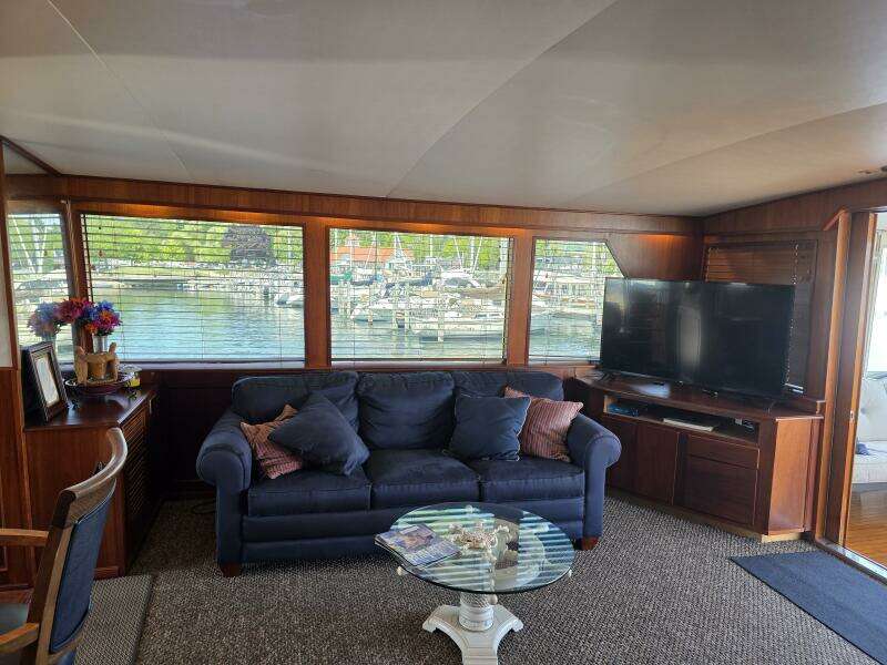 Dali 60ft Chris Craft Yacht For Sale