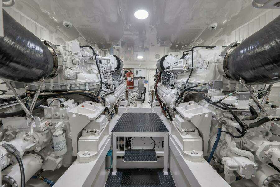2019 Viking 68 Convertible- GYS TRADE- Engine Room