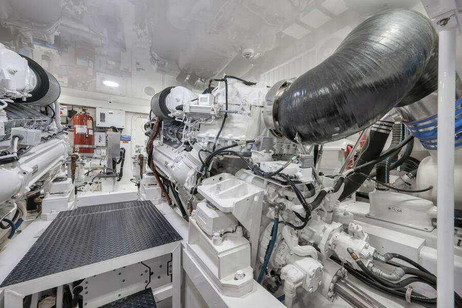 2019 Viking 68 Convertible- GYS TRADE- Engine Room