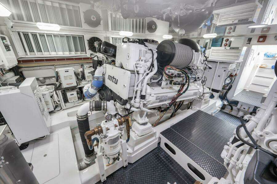 2019 Viking 68 Convertible- GYS TRADE- Engine Room