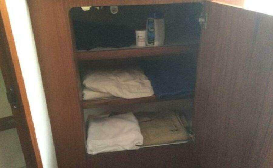 43ft Carver Yacht For Sale