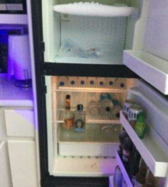 43ft Carver Yacht For Sale