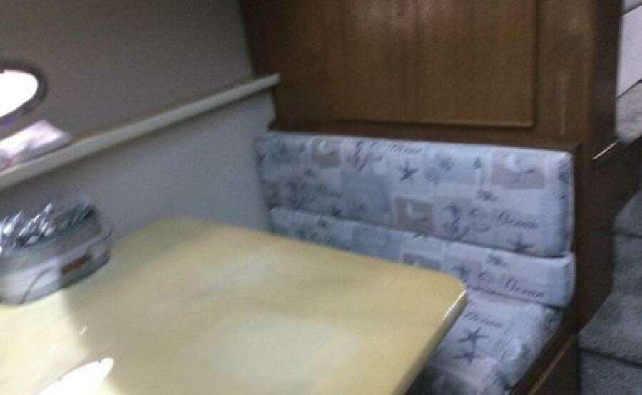 43ft Carver Yacht For Sale