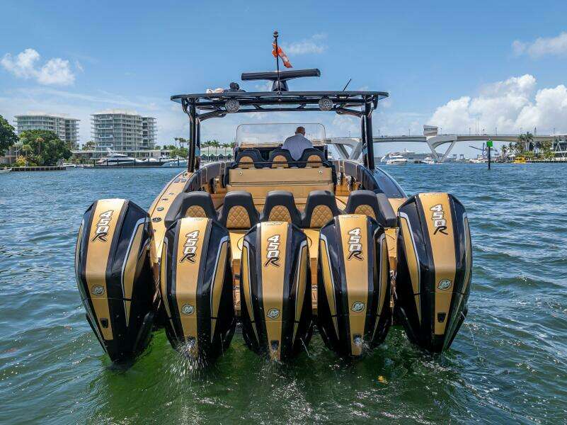 PERLA BIANCA II 43ft Midnight Express Yacht For Sale