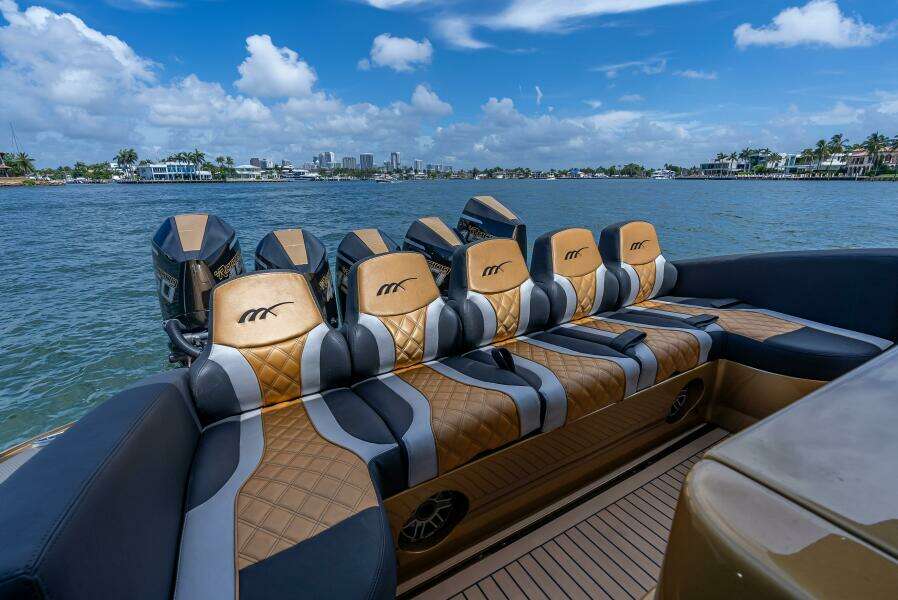 PERLA BIANCA II 43ft Midnight Express Yacht For Sale