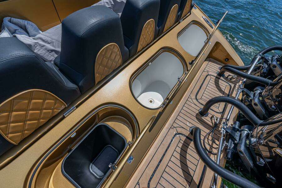 PERLA BIANCA II 43ft Midnight Express Yacht For Sale