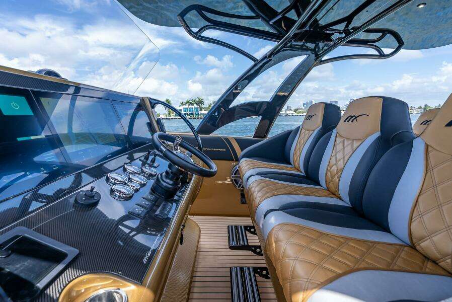 PERLA BIANCA II 43ft Midnight Express Yacht For Sale