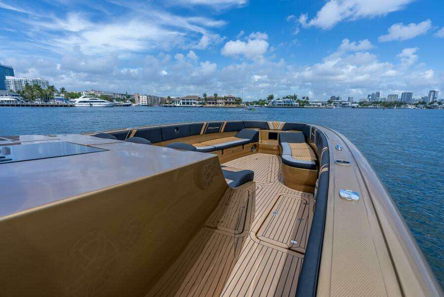 PERLA BIANCA II 43ft Midnight Express Yacht For Sale