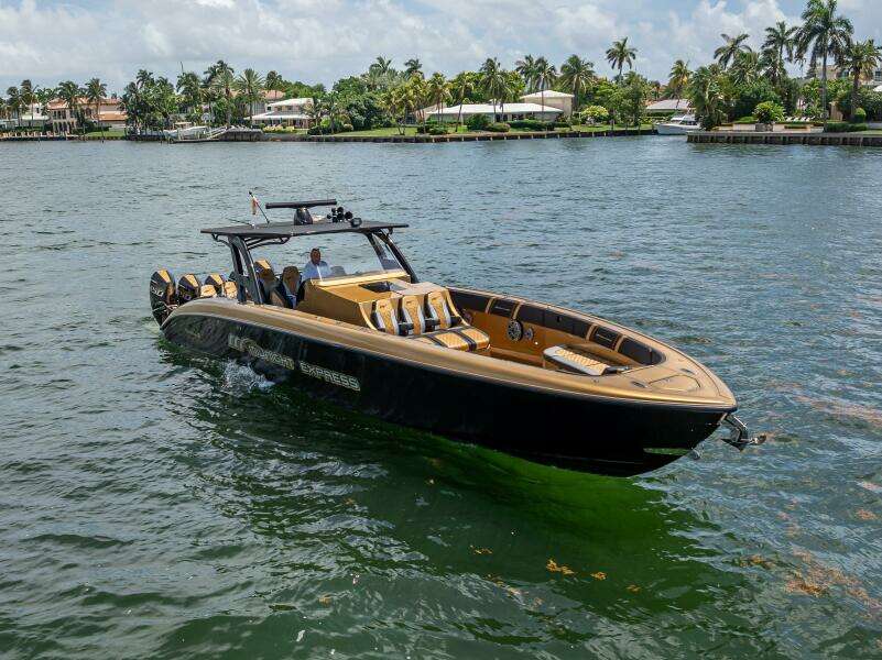 PERLA BIANCA II 43ft Midnight Express Yacht For Sale