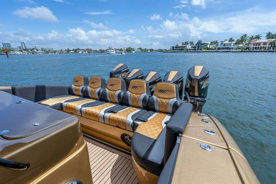 PERLA BIANCA II 43ft Midnight Express Yacht For Sale