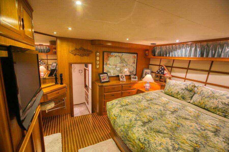 The Cotton Picker 61ft Ocean Alexander Yacht For Sale