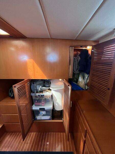 Law and Order 42ft Symbol Yacht For Sale