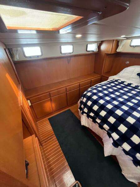 Law and Order 42ft Symbol Yacht For Sale