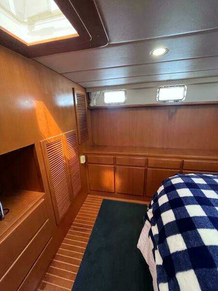 Law and Order 42ft Symbol Yacht For Sale