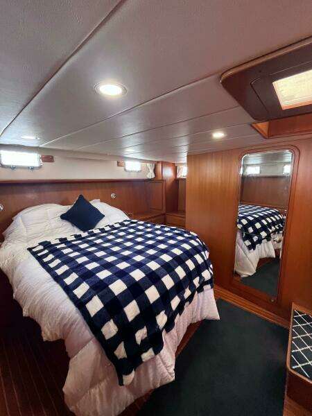 Law and Order 42ft Symbol Yacht For Sale