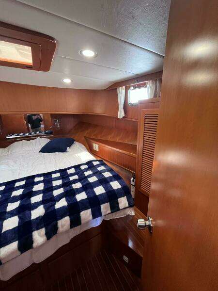 Law and Order 42ft Symbol Yacht For Sale