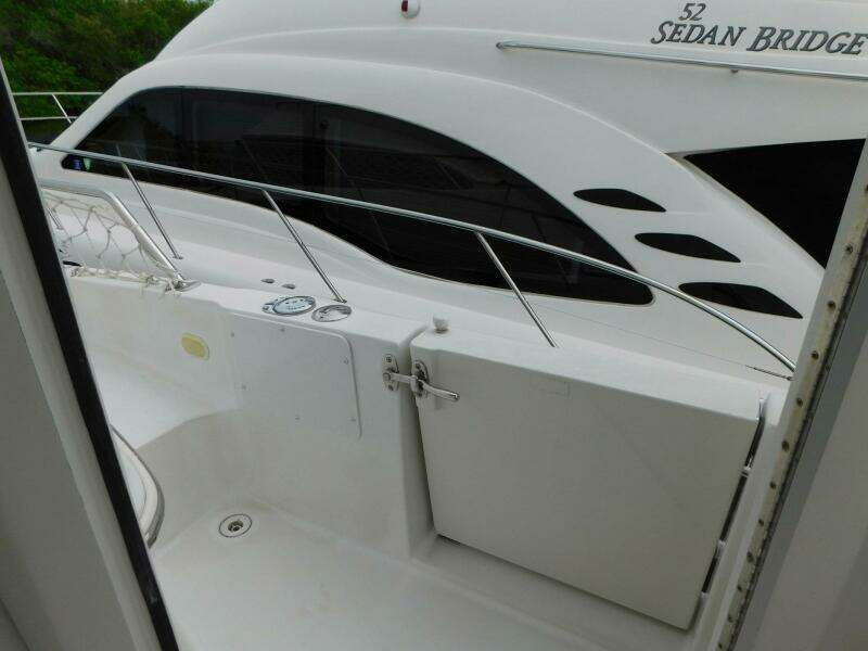 Justified Insanity II 44ft Carver Yacht For Sale