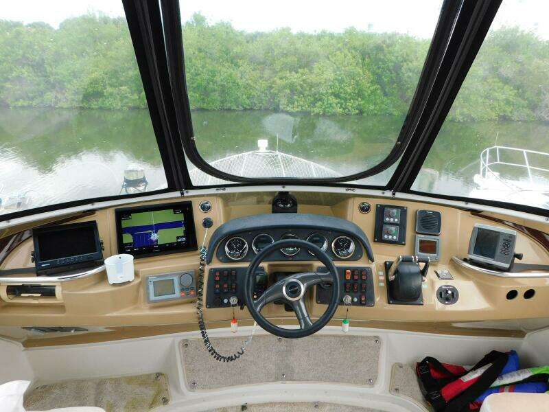 Justified Insanity II 44ft Carver Yacht For Sale