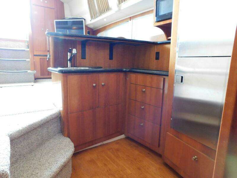 Justified Insanity II 44ft Carver Yacht For Sale