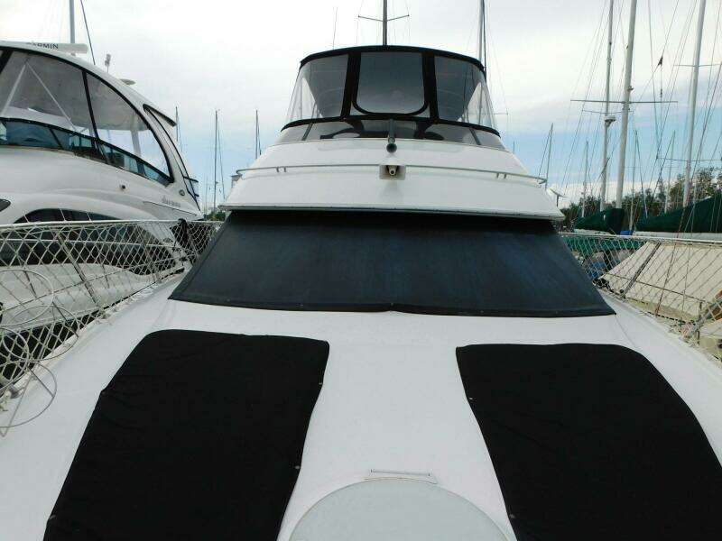 Justified Insanity II 44ft Carver Yacht For Sale