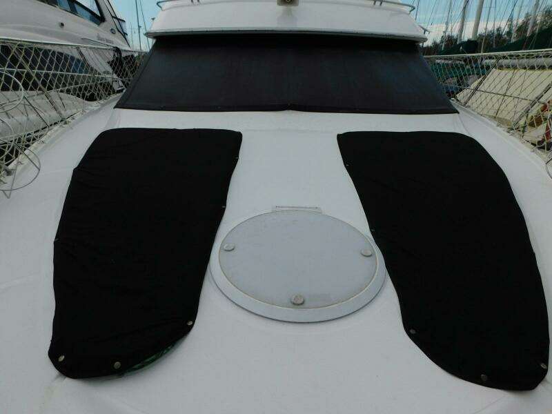 Justified Insanity II 44ft Carver Yacht For Sale
