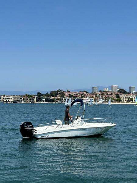 2016 Boston Whaler 180 Dauntless
