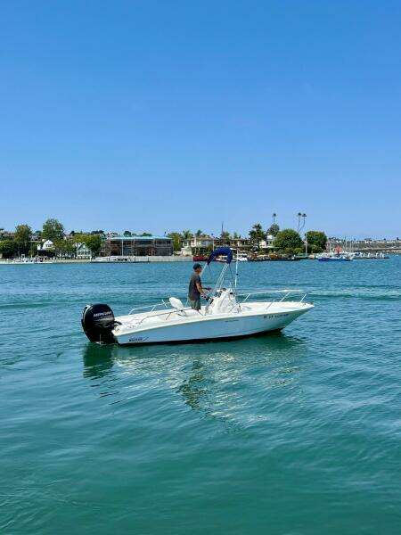 2016 Boston Whaler 180 Dauntless