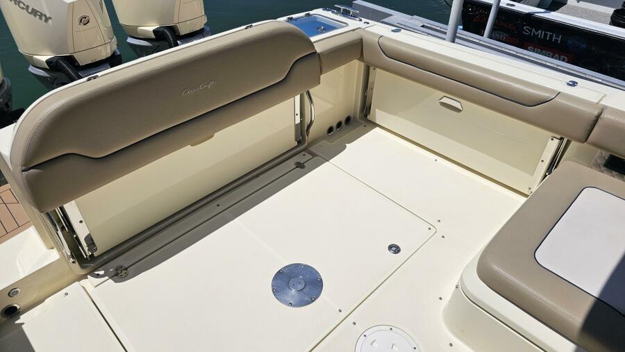 2022 Chris-Craft 35 Calypso