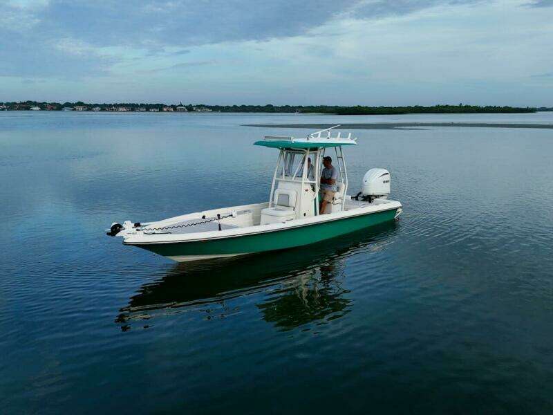 25ft ShearWater Yacht For Sale