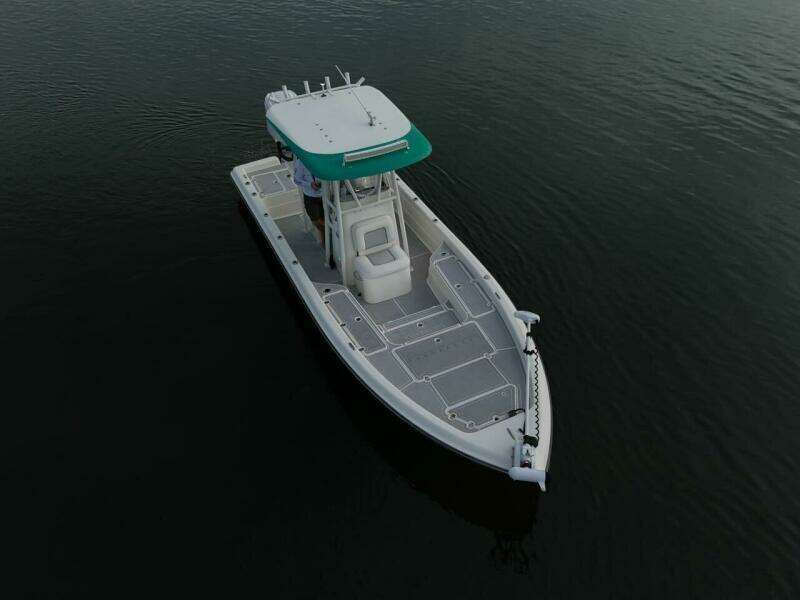 25ft ShearWater Yacht For Sale