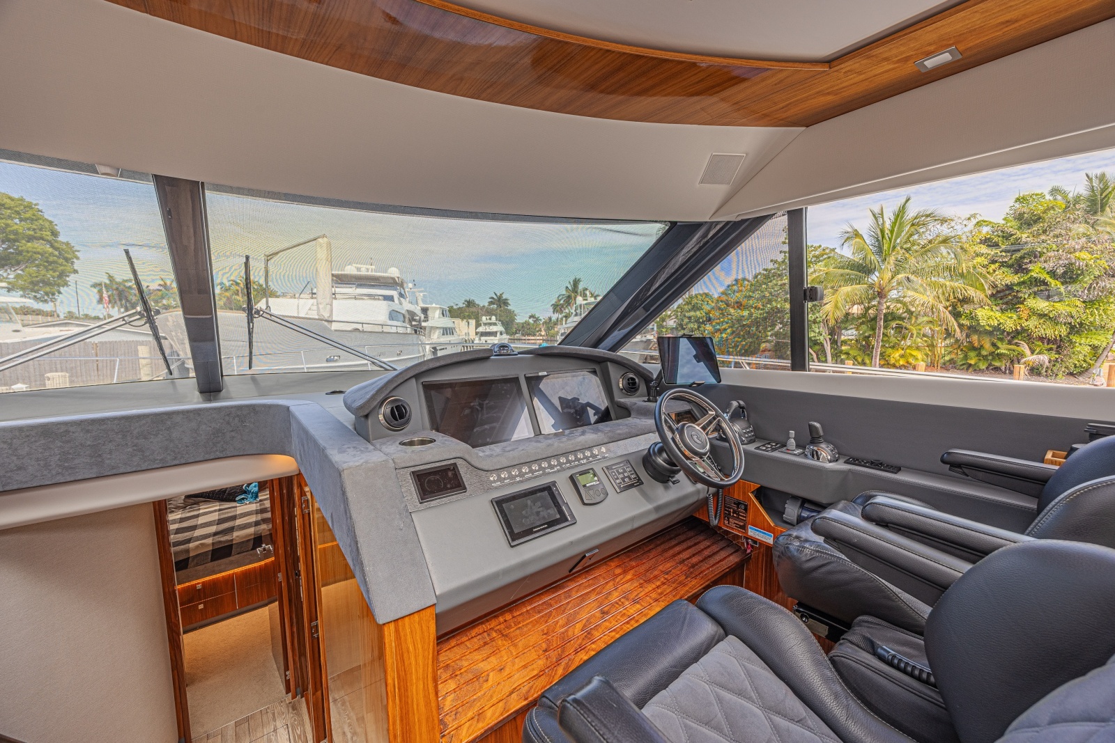 2021 Riviera 6000 Motor Yacht