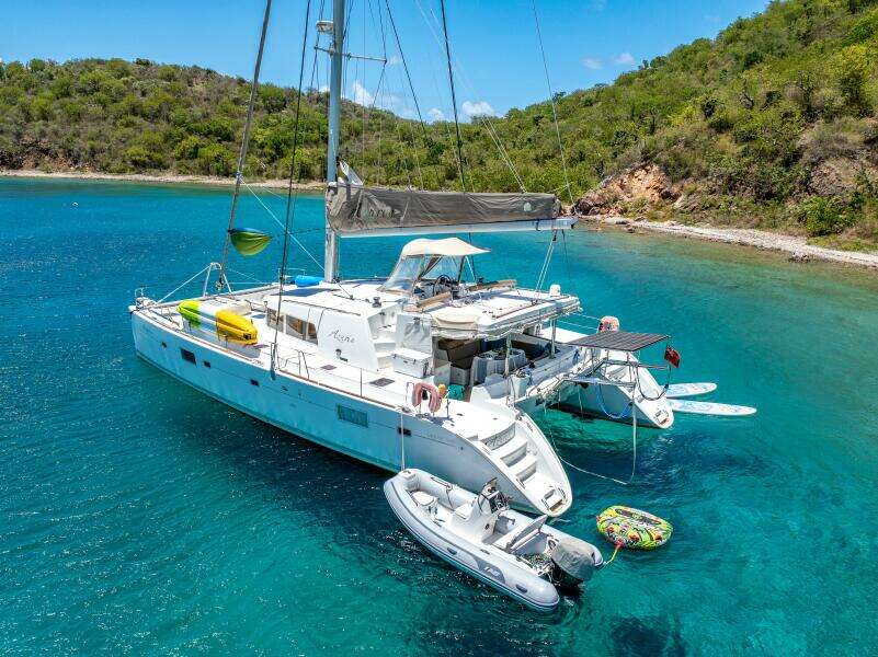 Sail catamaran Lagoon 500 