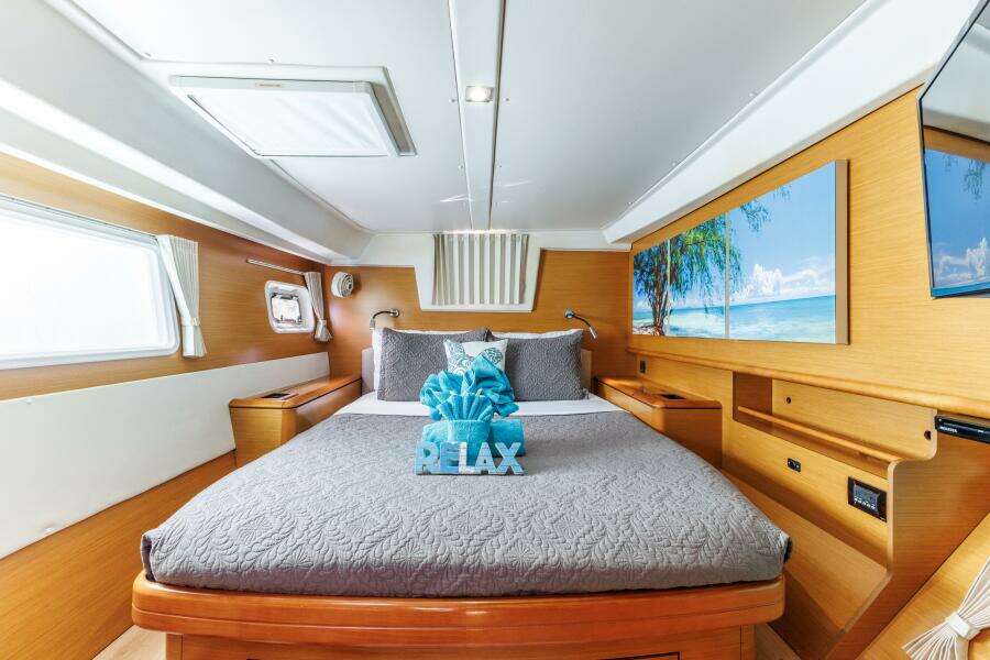 Lagoon 500interior