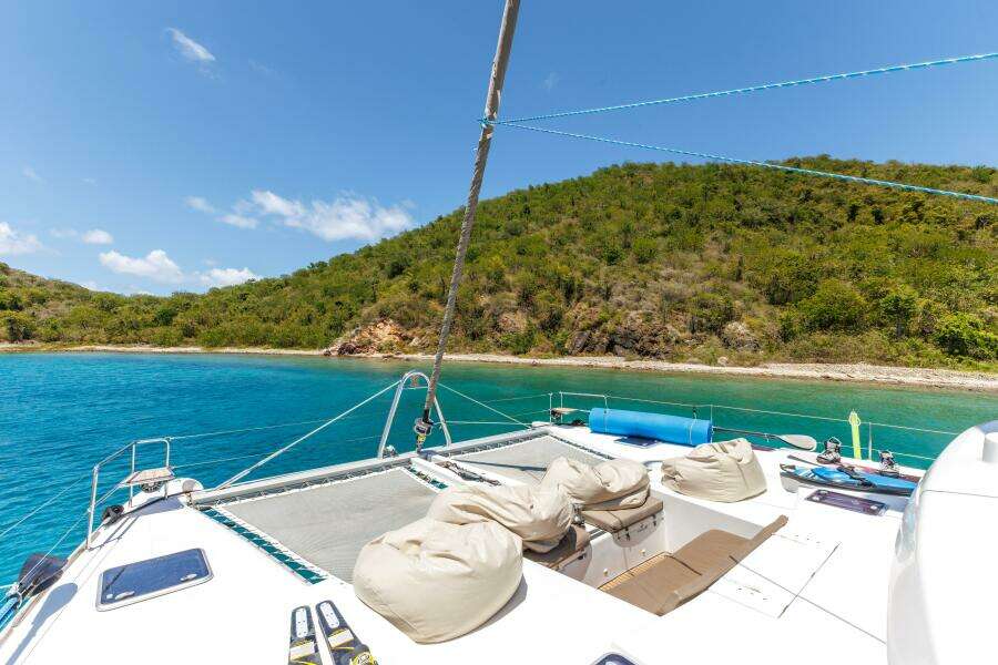 Catamaran Lagoon 500 trampoline