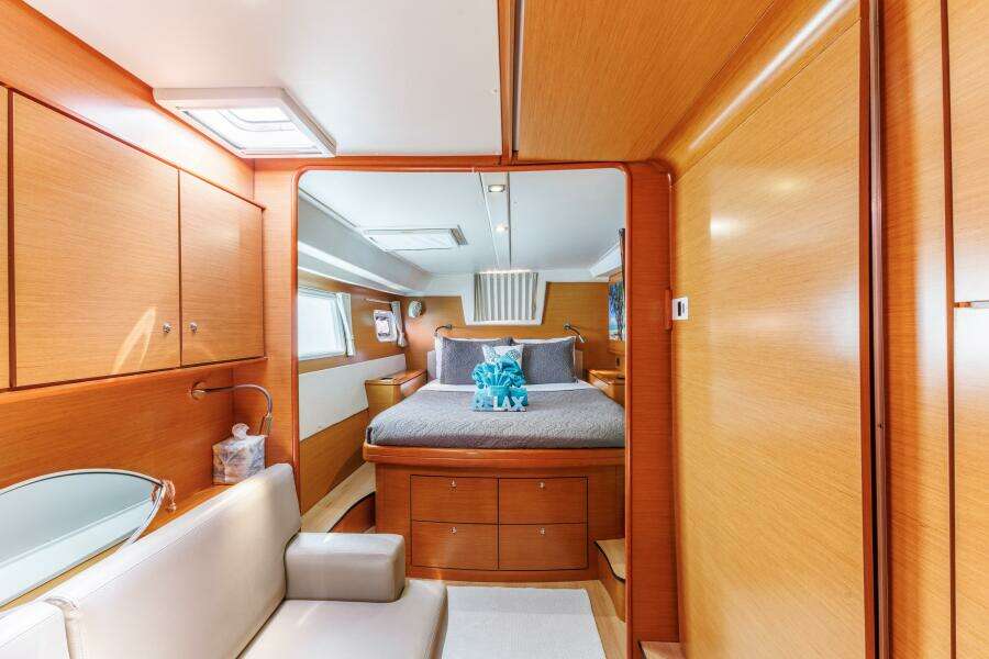 Azuria 51ft Lagoon Yacht For Sale