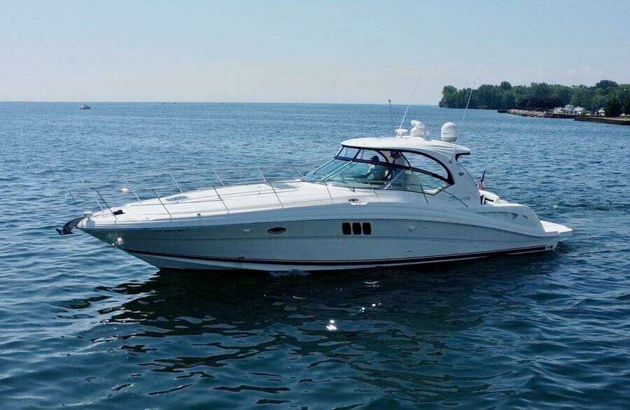 44ft Sea Ray Yacht For Sale